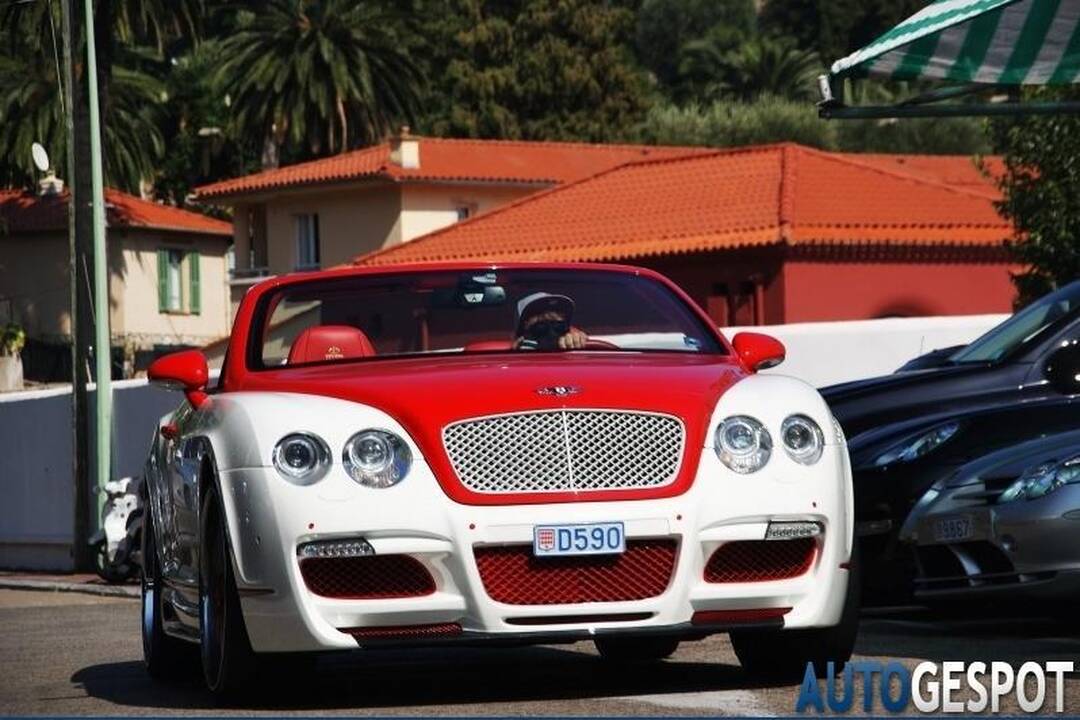 „Bentley Continental GTC“: Monako vėliavos spalvos