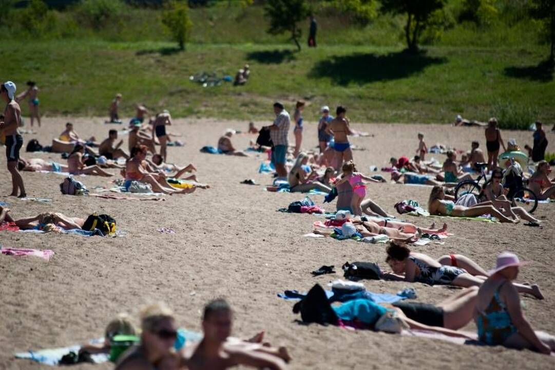 Ar miesto paplūdimiai gali atstoti kurortus?