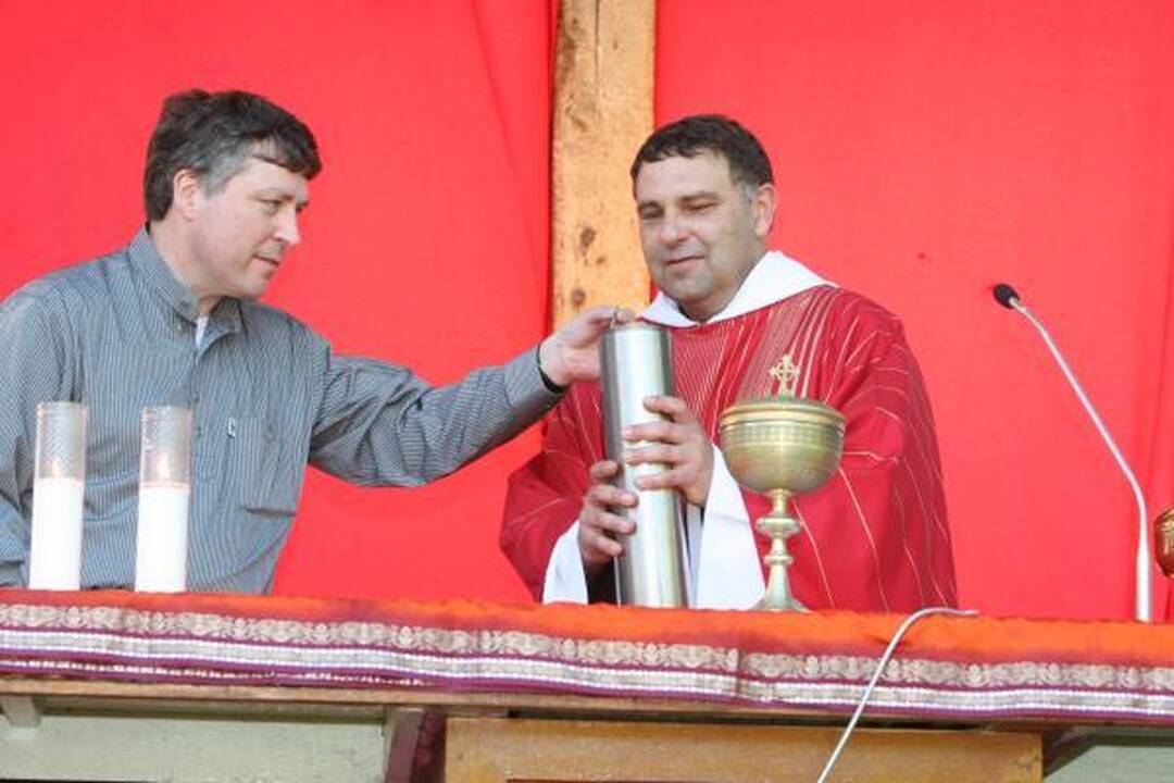Pranciškonų onkologijos centre įleista kapsulė 