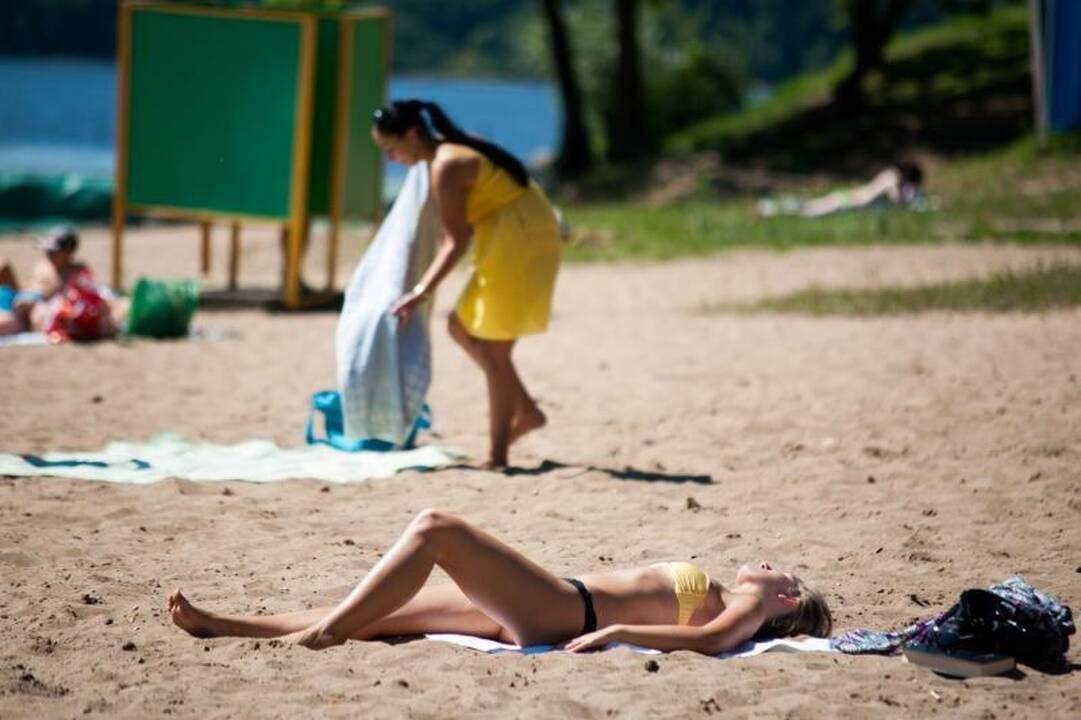 Ar miesto paplūdimiai gali atstoti kurortus?
