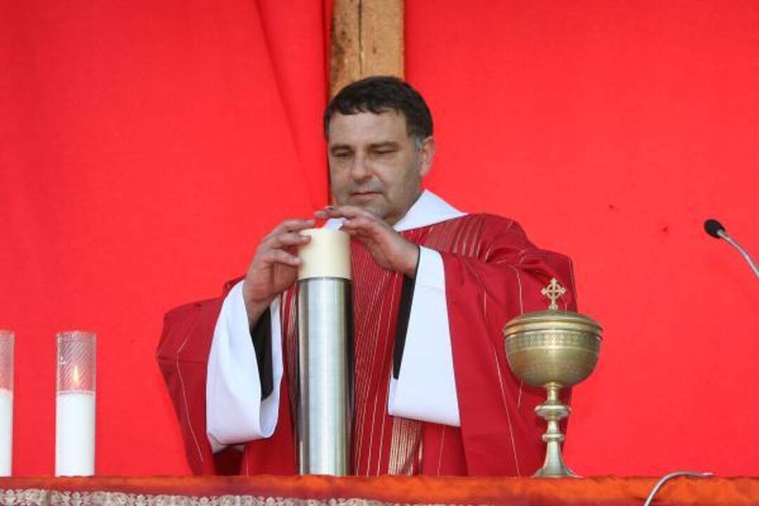 Pranciškonų onkologijos centre įleista kapsulė 