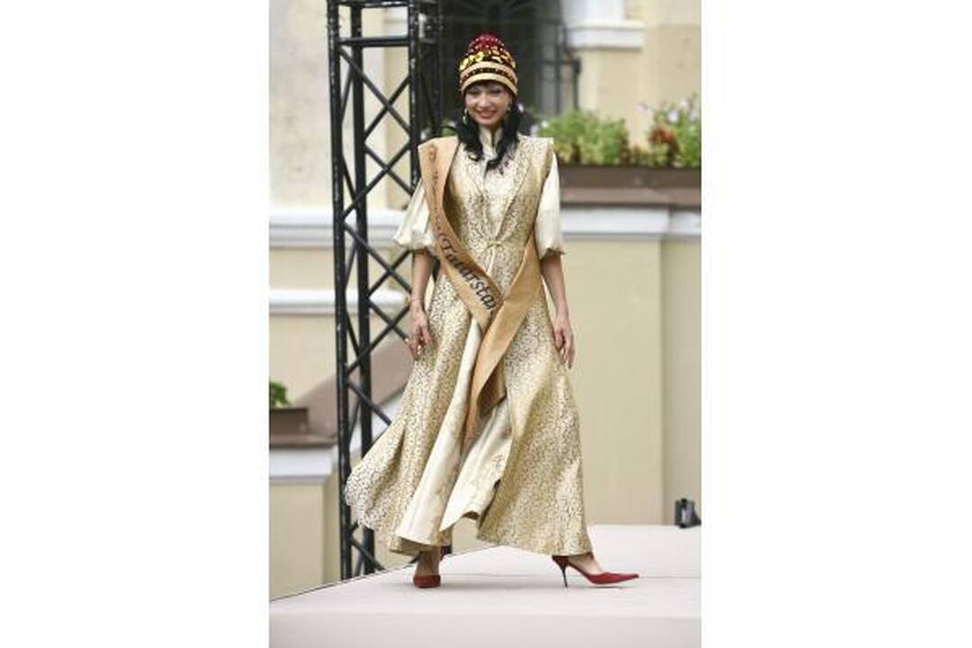 "Misis Visata 2010" nugalėtoja išrinkta Suomijos atstovė