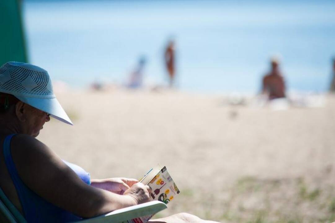 Ar miesto paplūdimiai gali atstoti kurortus?