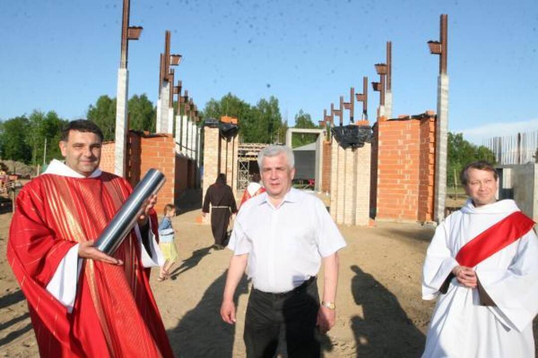 Pranciškonų onkologijos centre įleista kapsulė 
