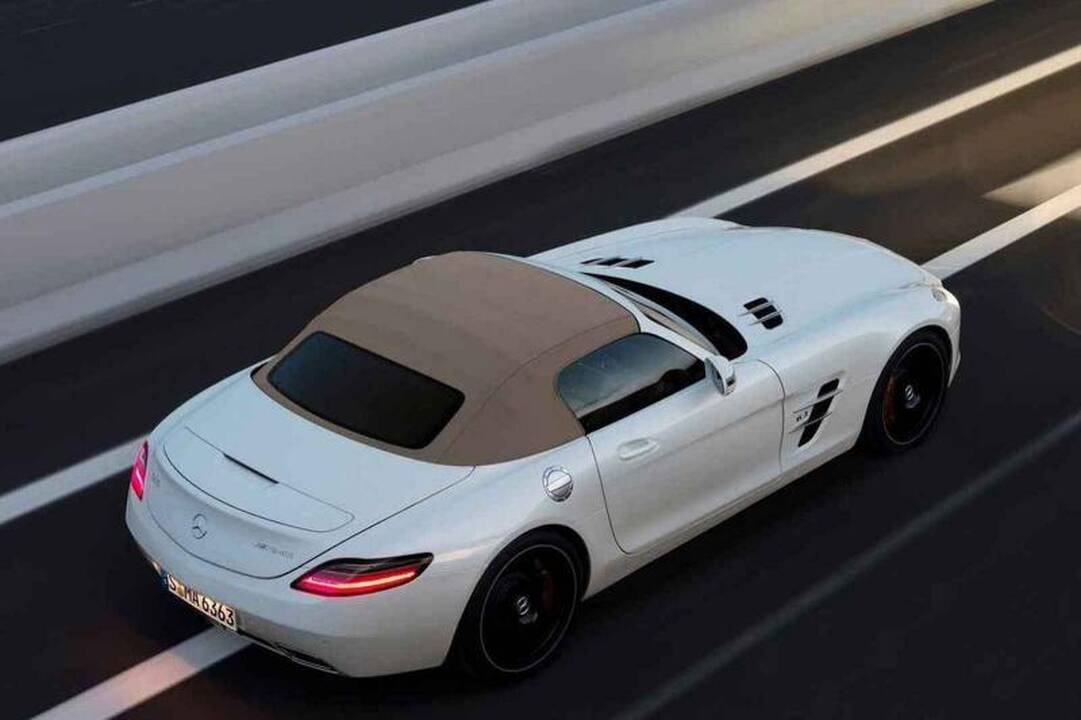 Ar turite laisvus 700 tūkst. Lt naujajam "Mercedes SLS AMG"?