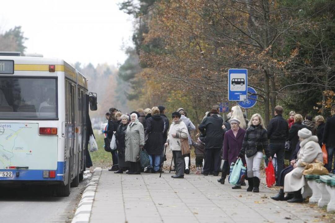 Lėbartų kapinėse – minios klaipėdiečių  