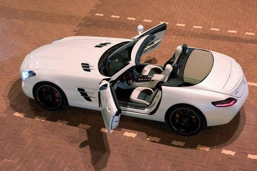 Ar turite laisvus 700 tūkst. Lt naujajam "Mercedes SLS AMG"?