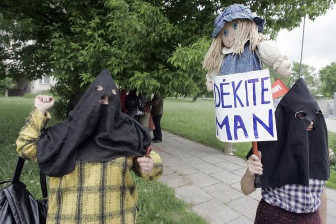 Prie prokuratūros reikalauta teisėsaugos institucijų apsivalymo