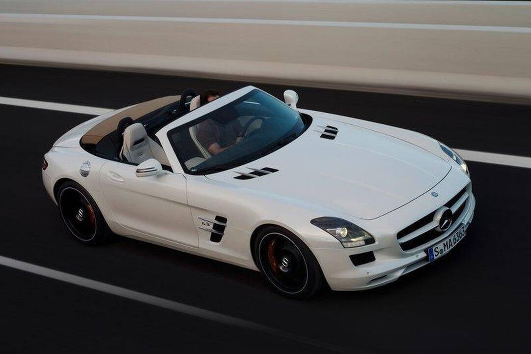 Ar turite laisvus 700 tūkst. Lt naujajam "Mercedes SLS AMG"?