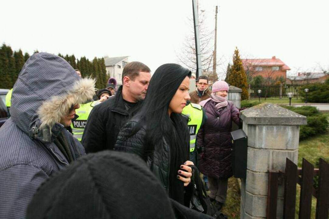 L.Stankūnaitė susitiko su dukra, rytoj žada atvykti vėl