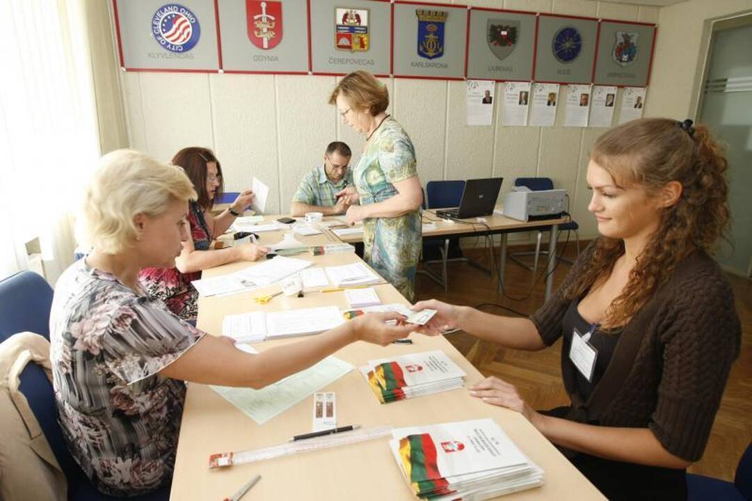 Seimo rinkimai: rinkėjai pasyvūs, kandidatai rašo skundus