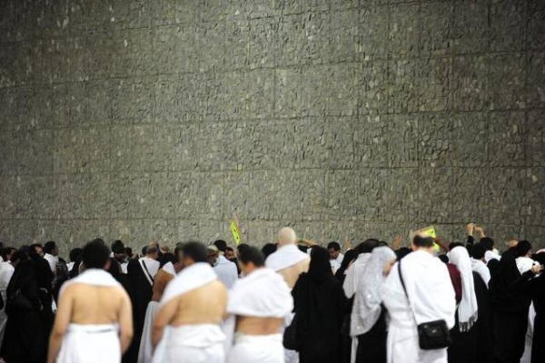 Trečiąją hadžo dieną vyksta akmenų mėtymo į Šėtoną ritualas ir gyvulių aukojimas