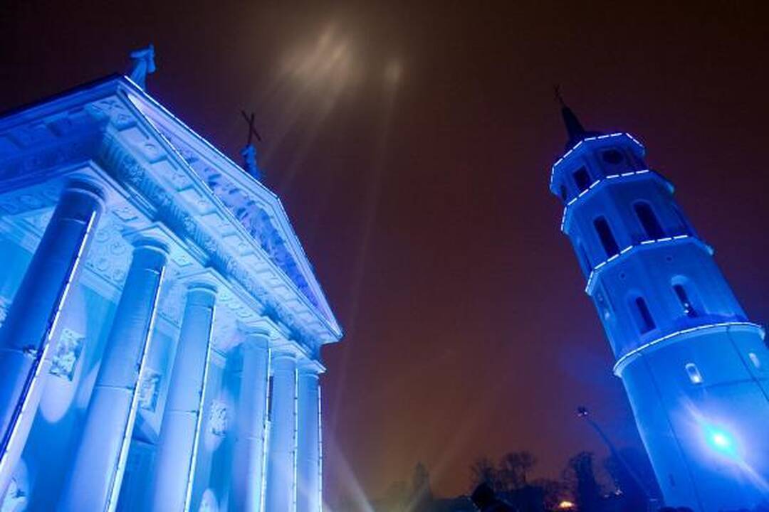 Kultūros šaukliai dažė sostinės dangų (video)