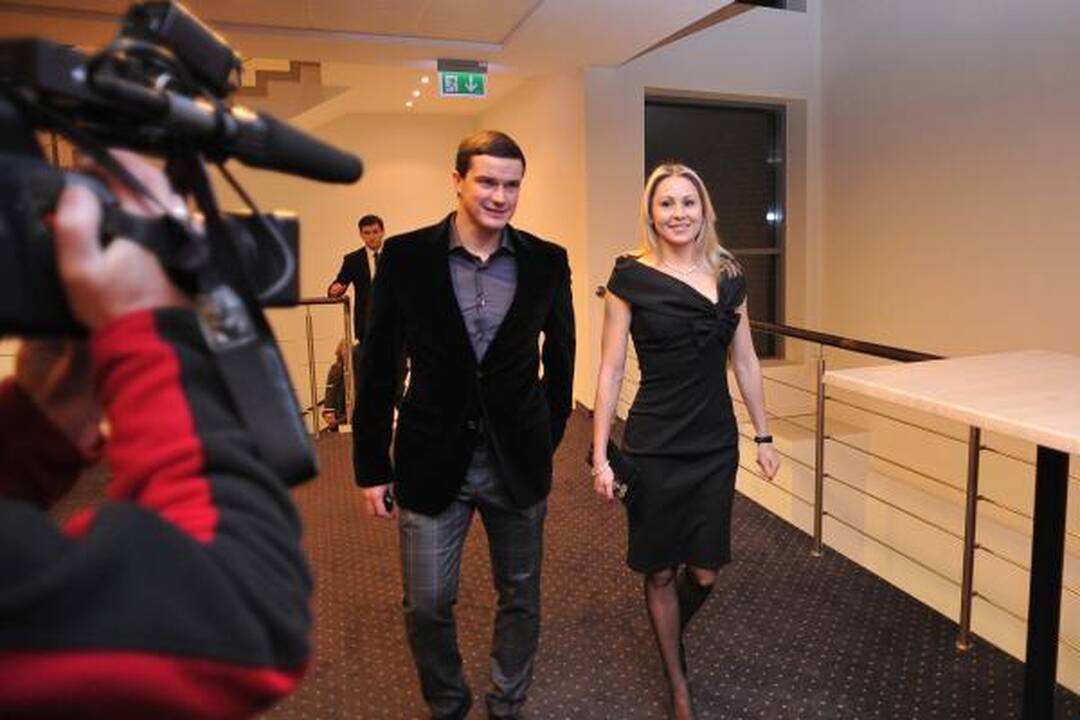 Elegancija spindėjusi R. Meilutytė: jaudinausi labiau nei baseine