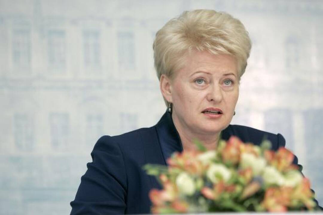 Prezidentės atsakymams apsvarstyti - neeilinis posėdis