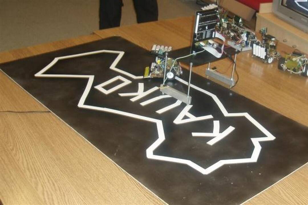 Kauno kolegijoje – robotukų kovos