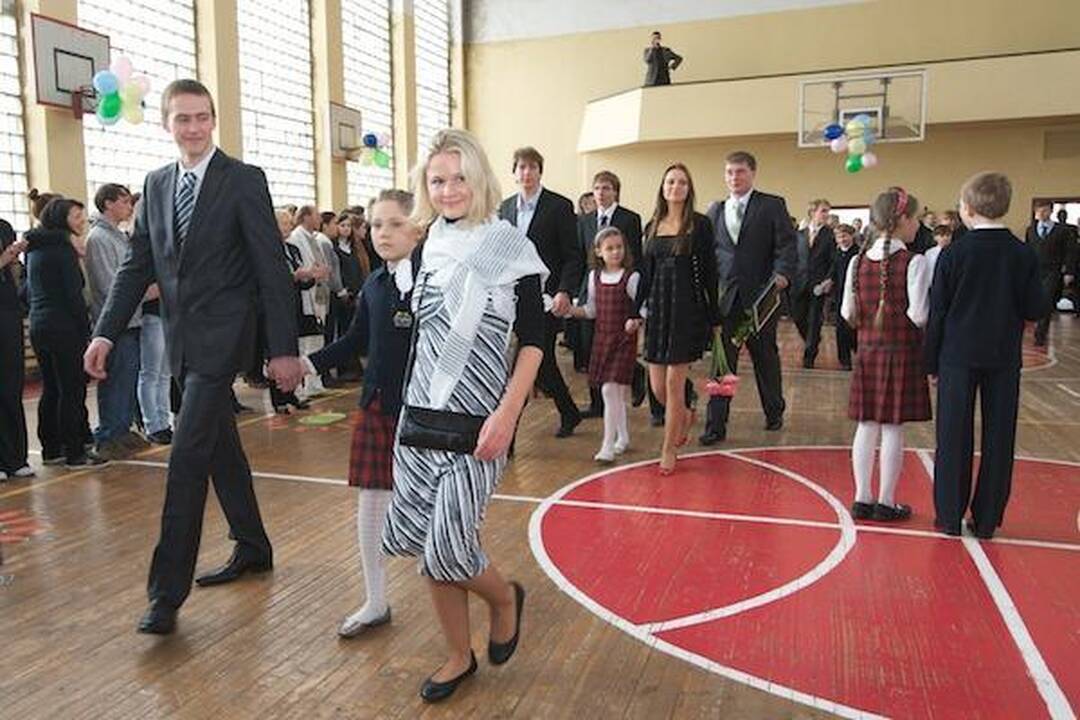 Vilniaus mokyklose nuskambėjo paskutinis skambutis