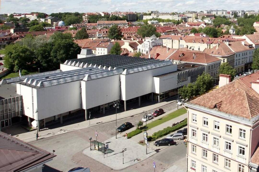 Dangaus restoranas Vilniuje: priešpiečiai 50 m aukštyje 