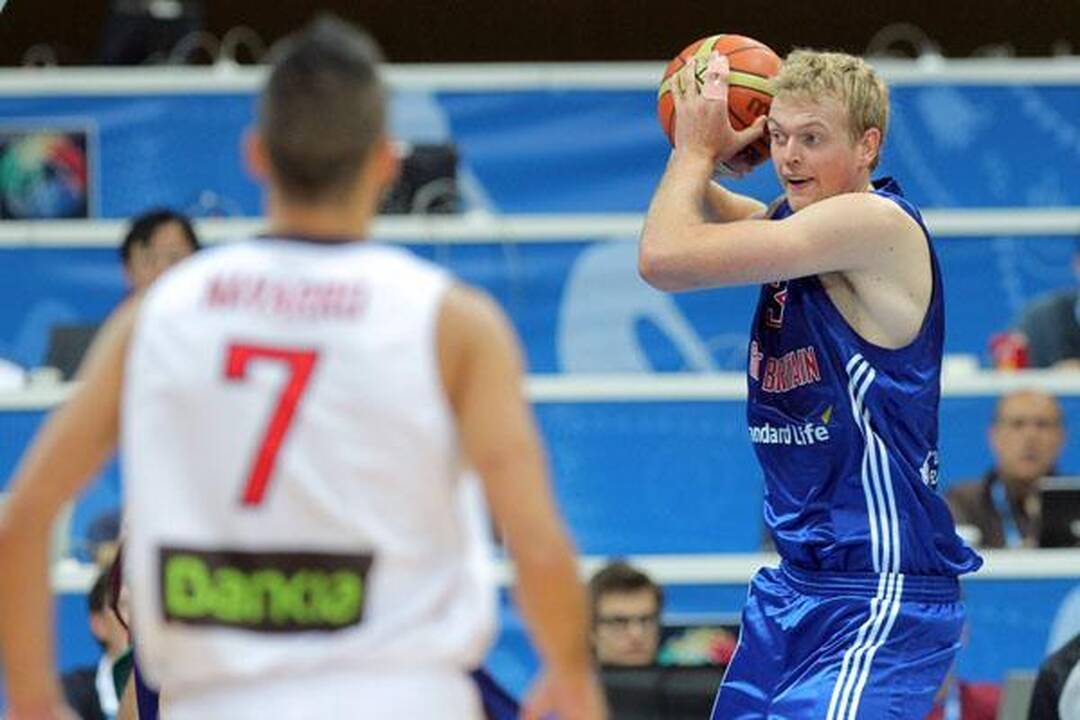 Panevėžys: ispanai tęsia treniruočių ciklą. Šįkart su britais - 86:69