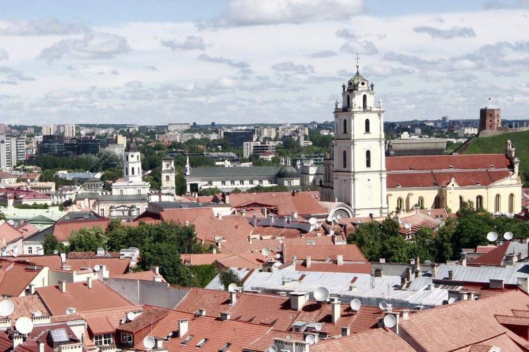 Dangaus restoranas Vilniuje: priešpiečiai 50 m aukštyje 