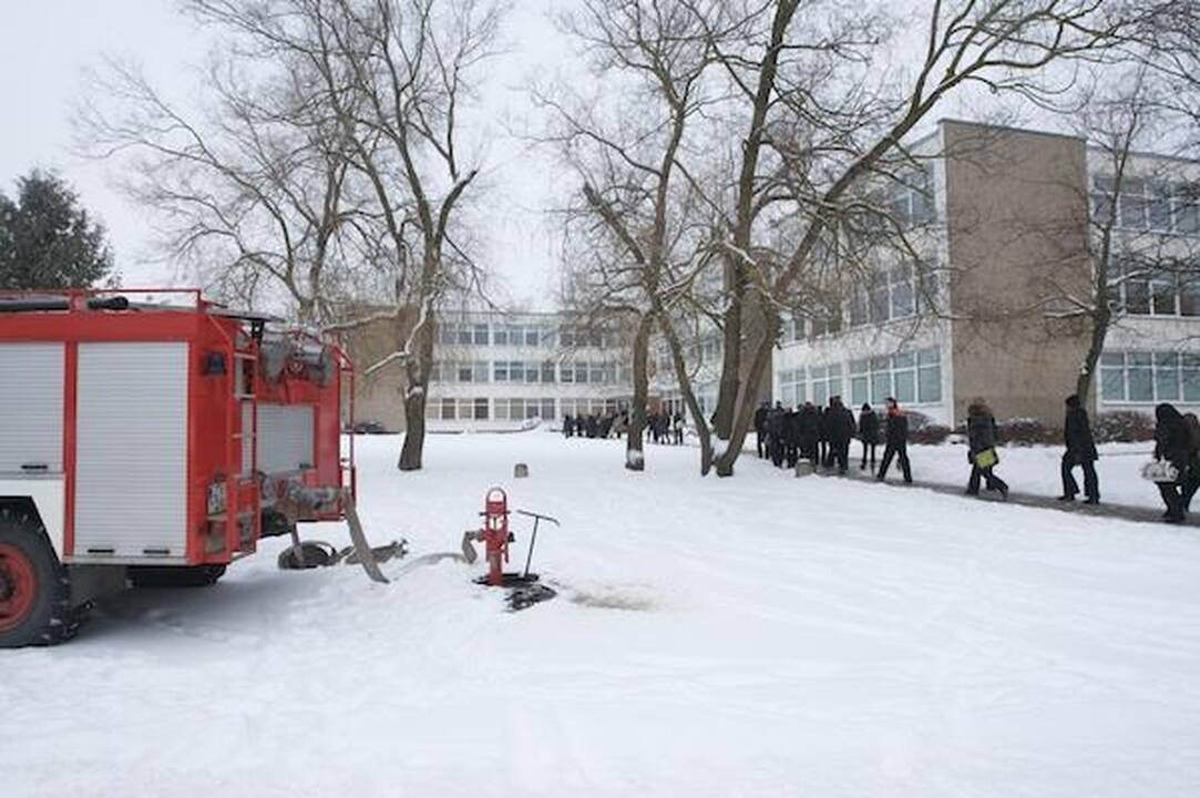 Sprogmuo mokykloje tebuvo pokštas (atnaujinta 11.24 val.)