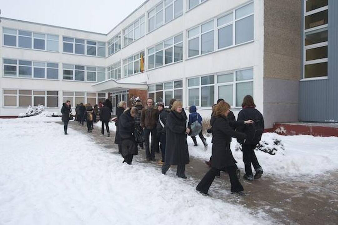 Sprogmuo mokykloje tebuvo pokštas (atnaujinta 11.24 val.)