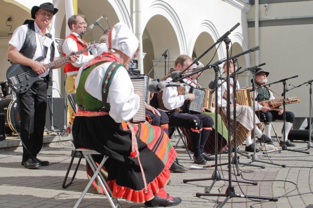 Startuoja tarptautinis festivalis „Skamba skamba kankliai“