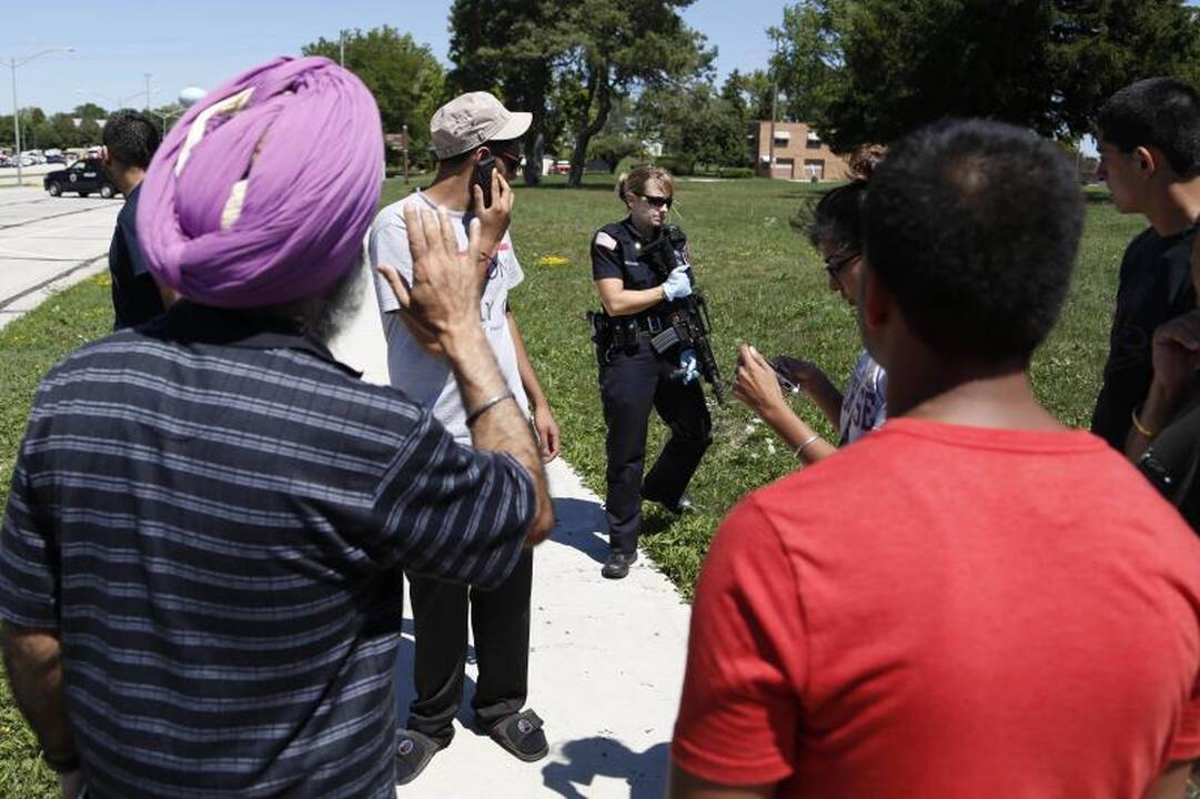 JAV sikhų šventyklos užpuolikas buvo „nusivylęs neonacis“