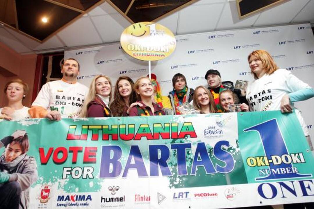 Į "Euroviziją" išlydėtas Bartas: viskas bus "Oki-doki"