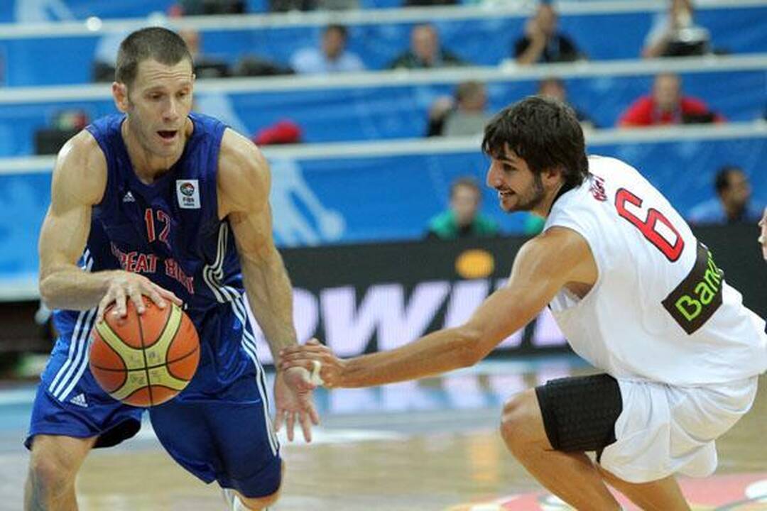 Panevėžys: ispanai tęsia treniruočių ciklą. Šįkart su britais - 86:69
