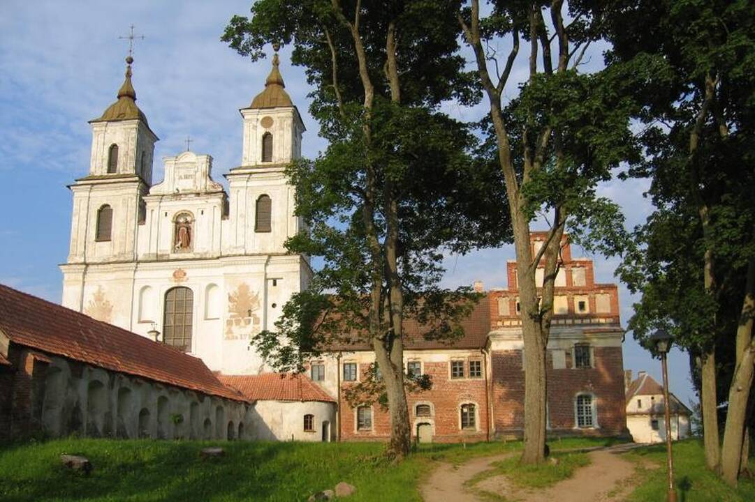 Tytuvėnų vienuolynas
