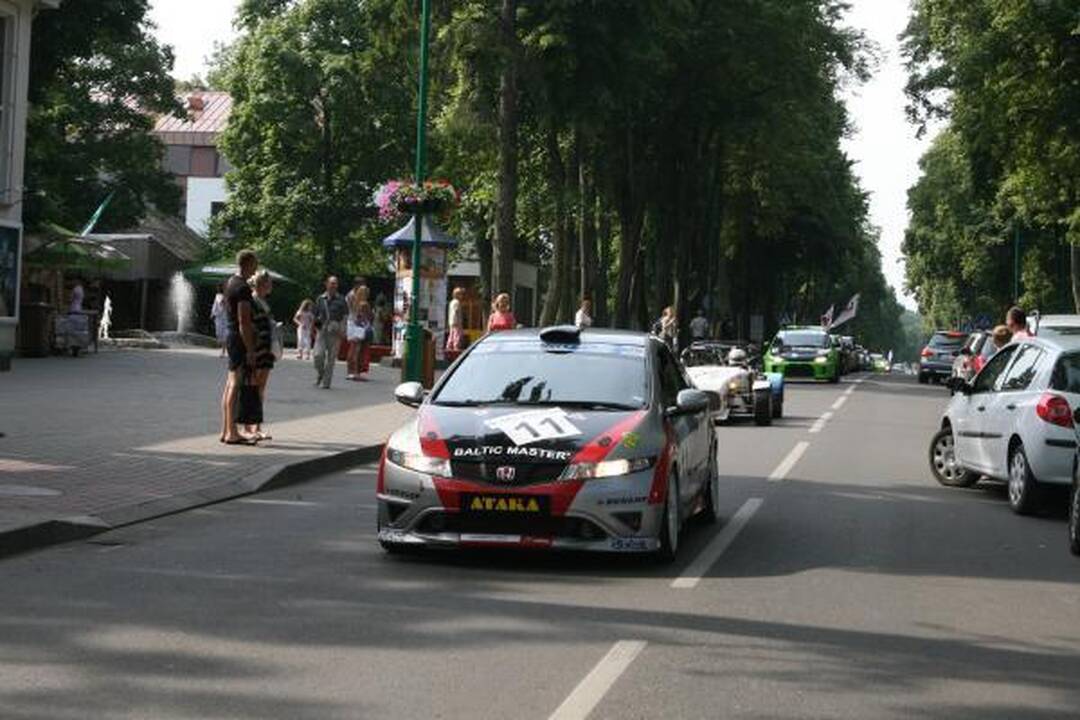 1000 km lenktynės jau atidarytos
