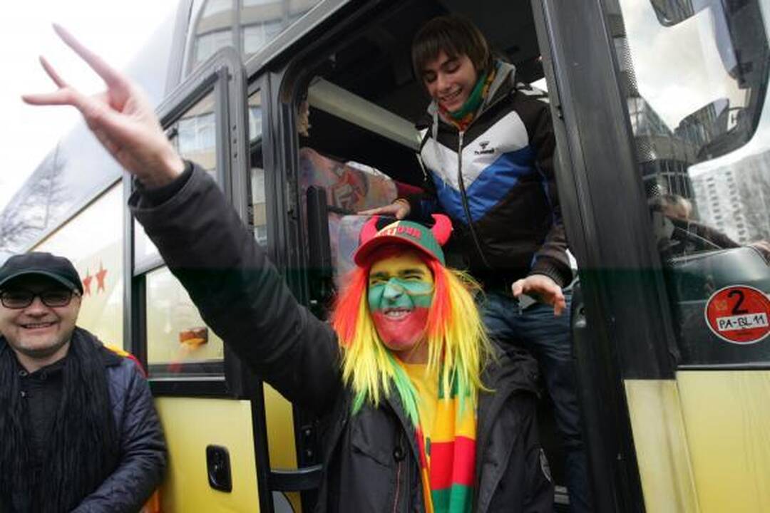 Į "Euroviziją" išlydėtas Bartas: viskas bus "Oki-doki"