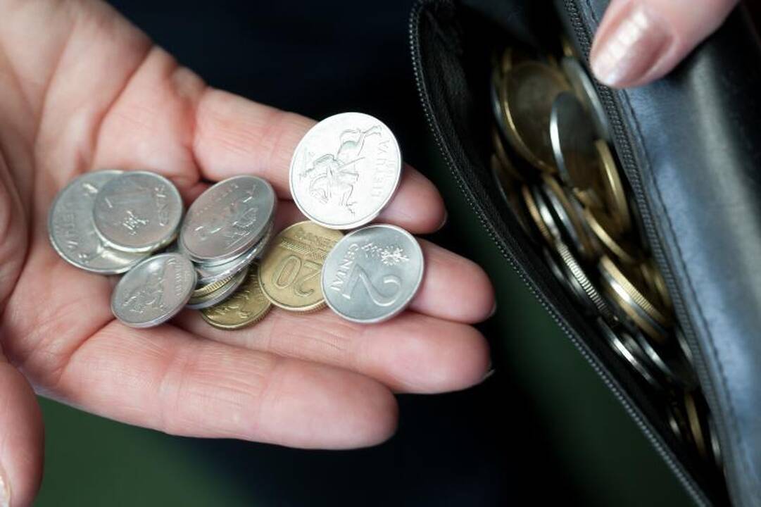 Apklausa: Lietuvos žmonėms sunkiausi buvo 2009-2010-ieji 
