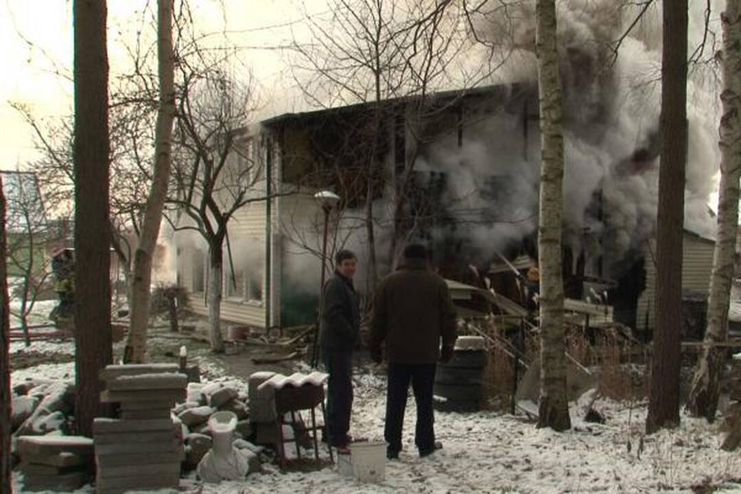 Kretingos rajone degė sodo namas