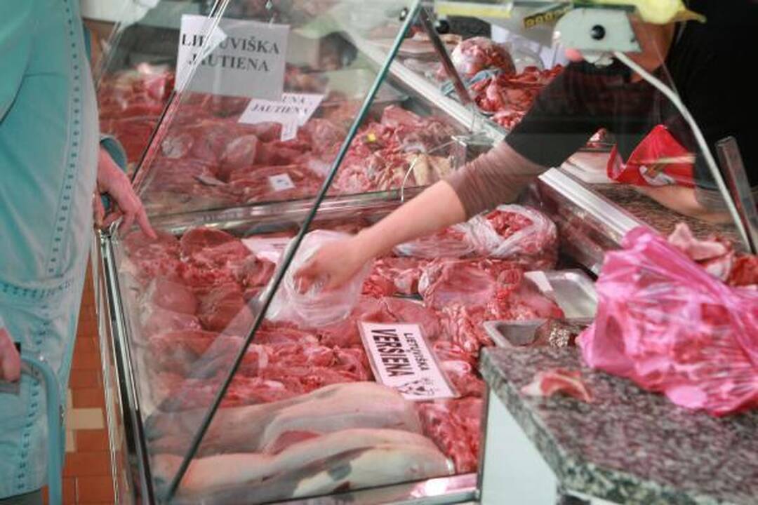 Turgaus pardavėjams dovanojo pirštines