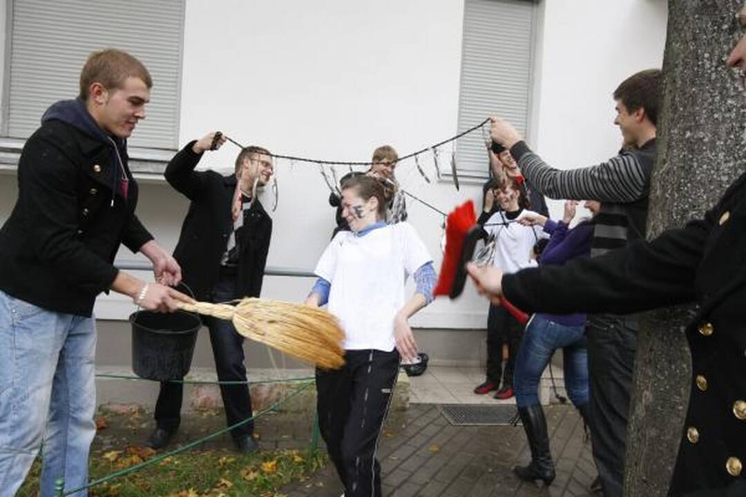 Būsimieji jūrininkai sulaukė krikšto