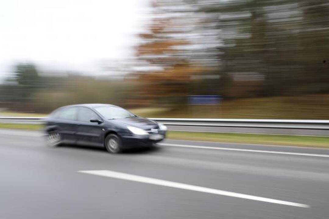 Kitąmet keliu Vilnius–Kaunas bus galima važiuoti greičiau (papildyta)