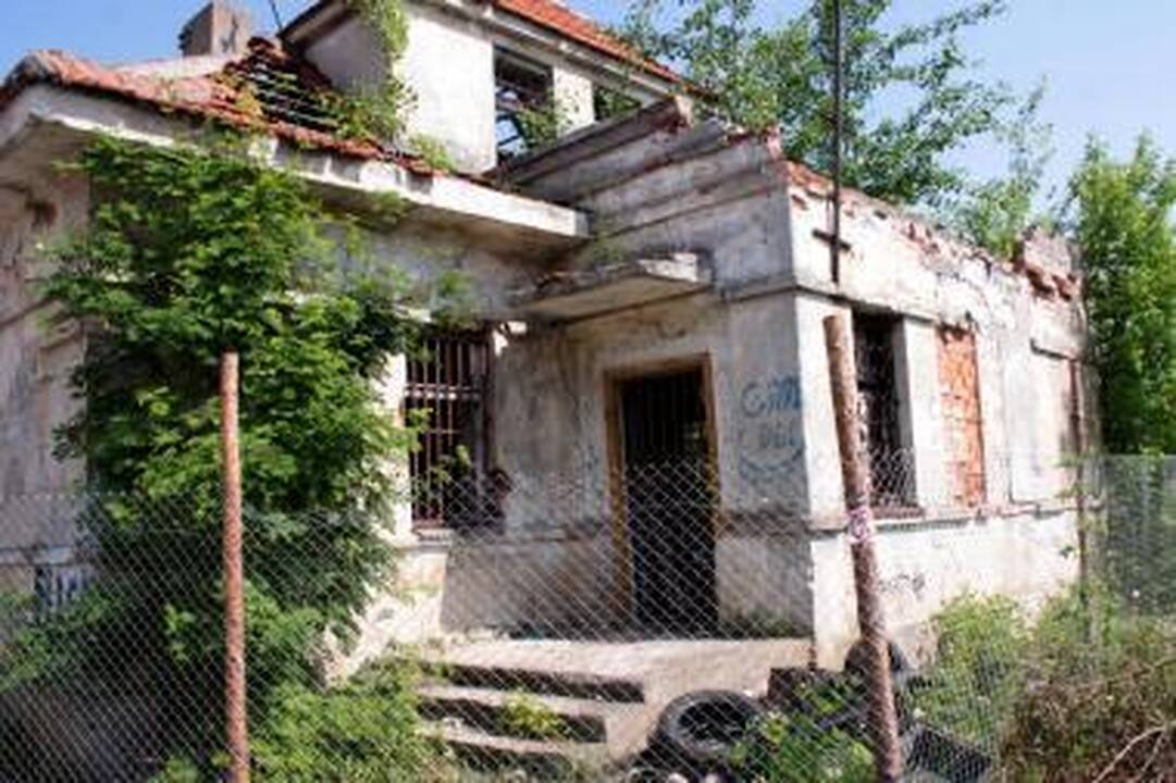 Savivaldybė užsandarins jai priklausančius negyvenamas patalpas