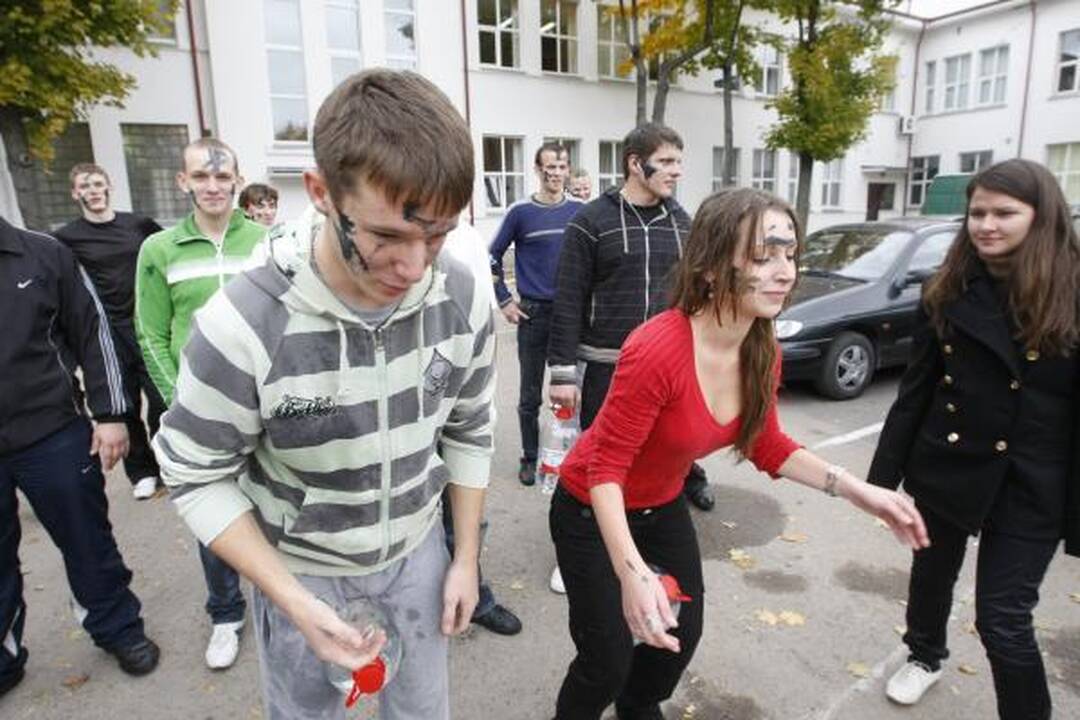 Būsimieji jūrininkai sulaukė krikšto