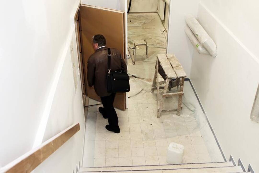 Klaipėdos politikai „Gintaro“ baseine ieškojo vandens