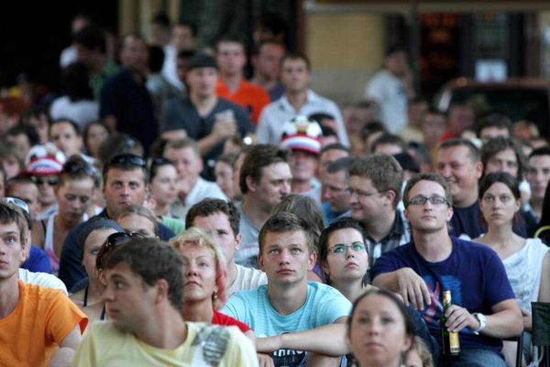 Futbolo finalas – baruose ir kavinėse