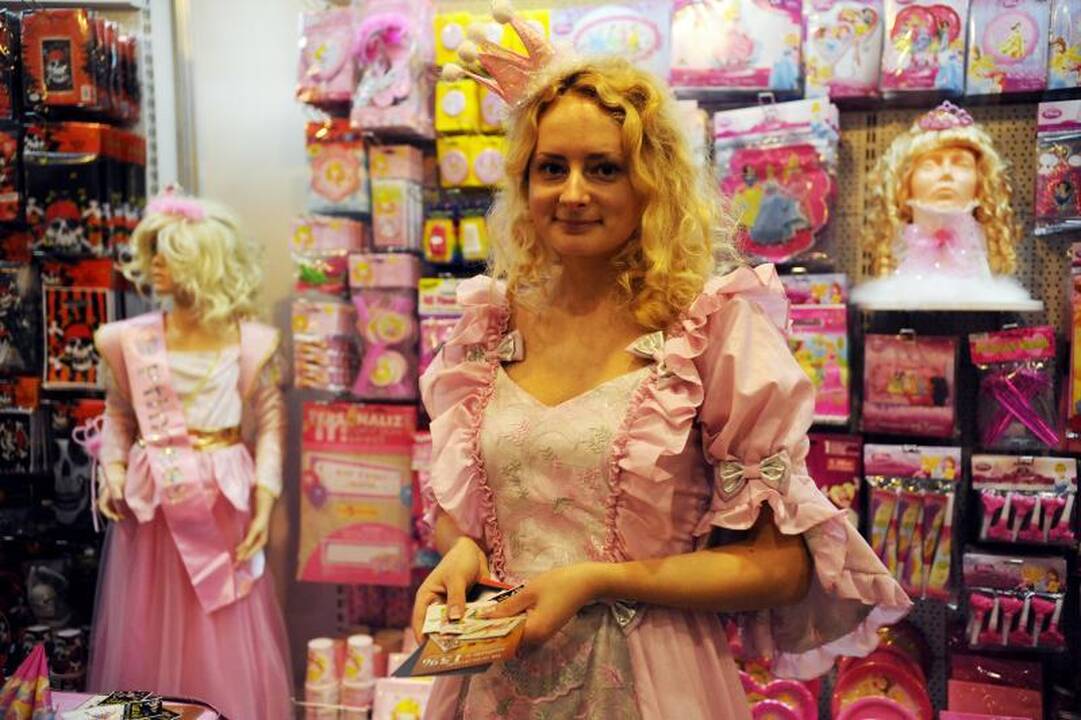 Kinijos mados savaitė: keista ir nuostabi