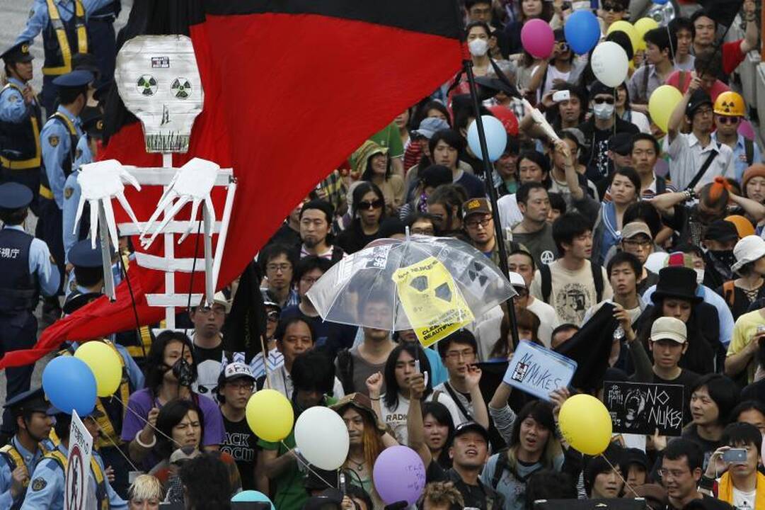 Japonijoje protestuojama prieš atominę energetiką