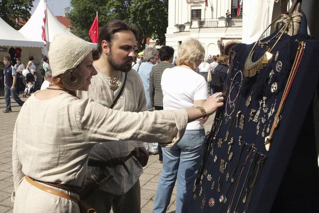 Hanzos turgus: nuo lietuviško vaško iki olandiškų klumpių