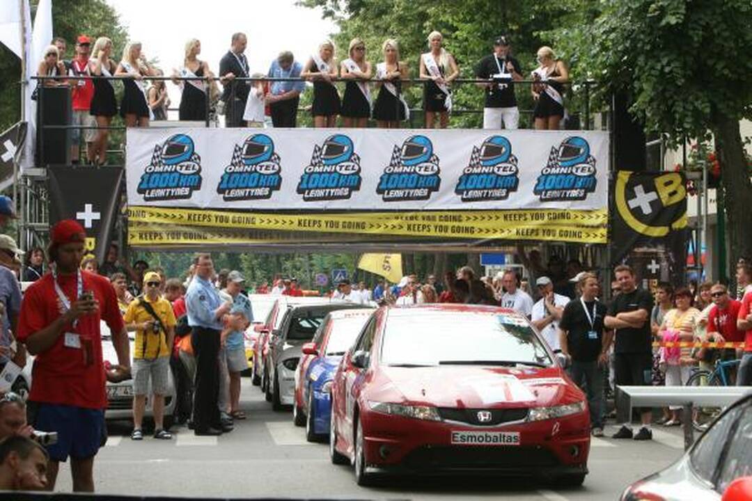 1000 km lenktynės jau atidarytos