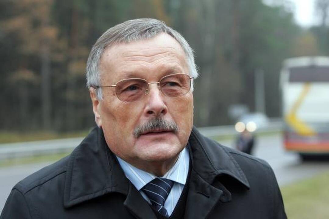 Vilnius–Kaunas: lietuviškomis dešromis grįsta magistralė