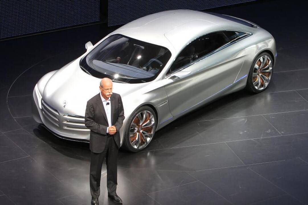 Frankfurto automobilių paroda: it iš kosmoso „Mercedes Benz F125“