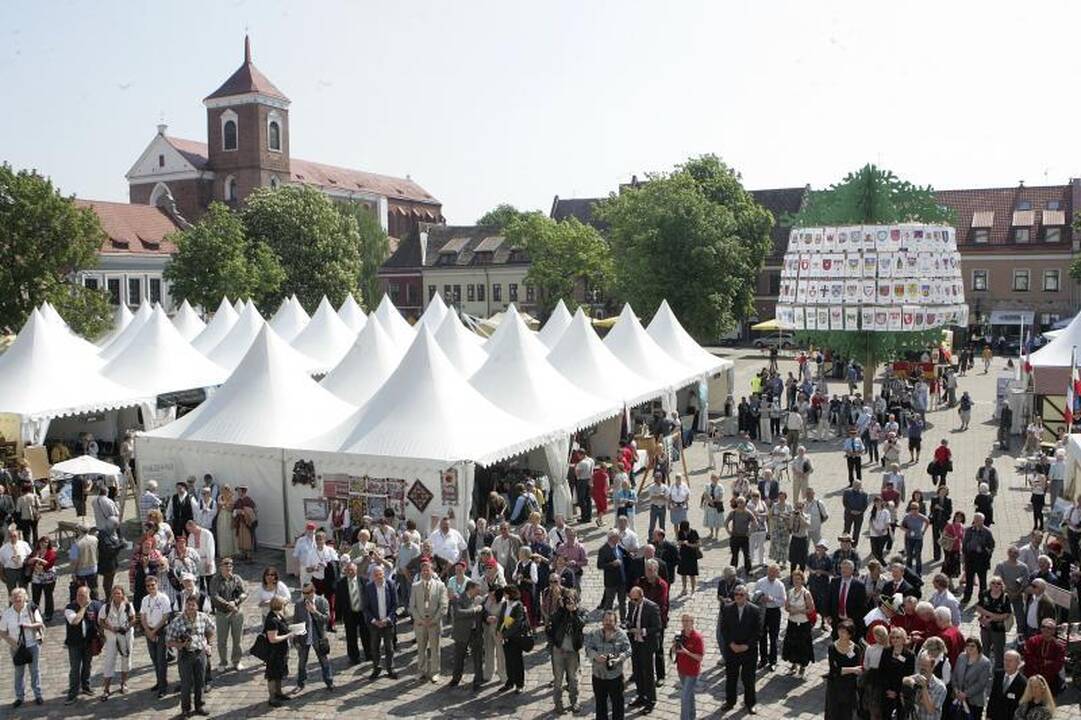 Hanzos turgus: nuo lietuviško vaško iki olandiškų klumpių