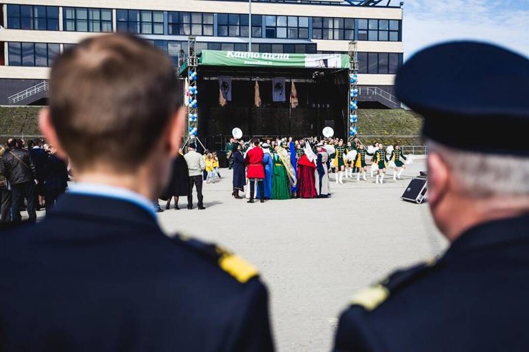 Laivai pakėlė inkarus kelionei Nemunu – startavo laivybos sezonas